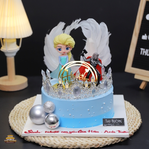 Bánh sinh nhật tone xanh công chúa Elsa